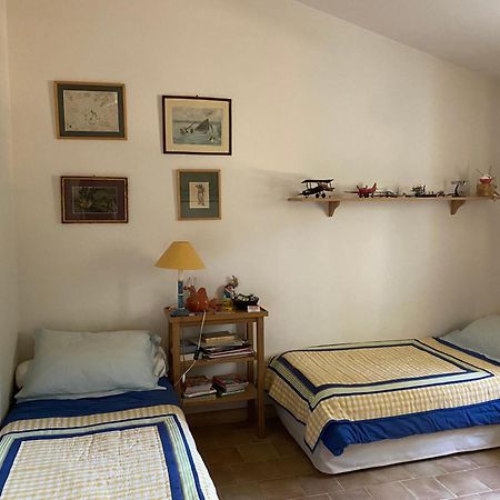 Domaine De Fondouce Bed & Breakfast Villeveyrac Exterior foto